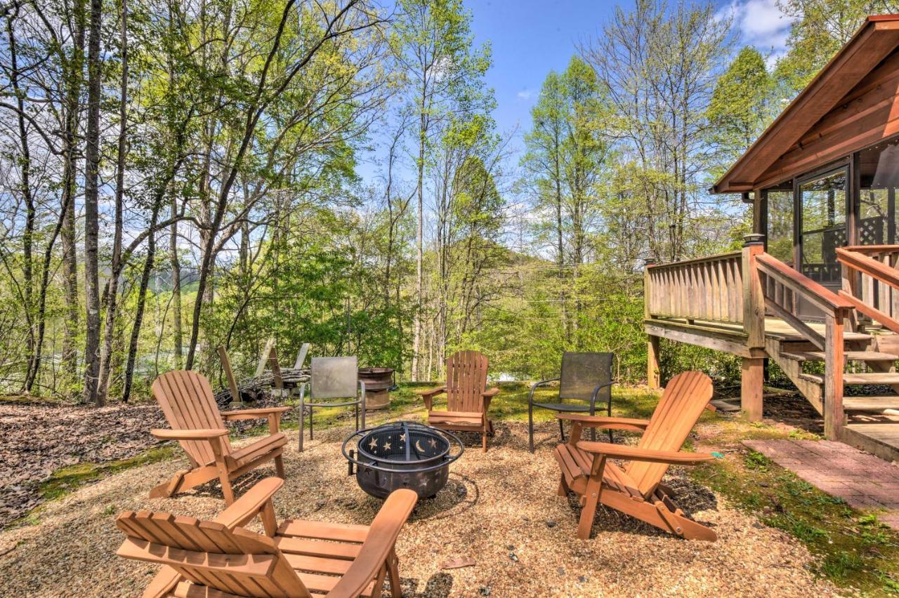 Cozy Hiawassee Cabin With Fire Pit And Mtn Views! Luaran gambar