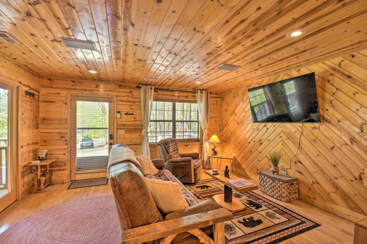 Cozy Hiawassee Cabin With Fire Pit And Mtn Views! Luaran gambar
